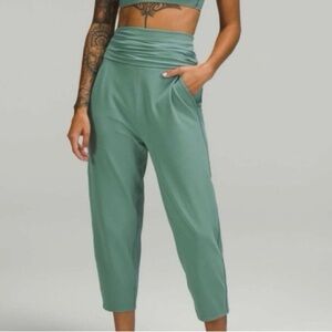 Lululemon Align Ribbed Waist Cropped Jogger – Tidewater Teal, Size 6 Like New